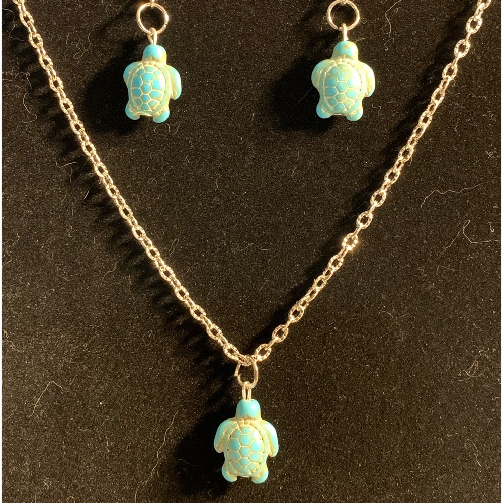 Blue Honu necklace and earrings set.